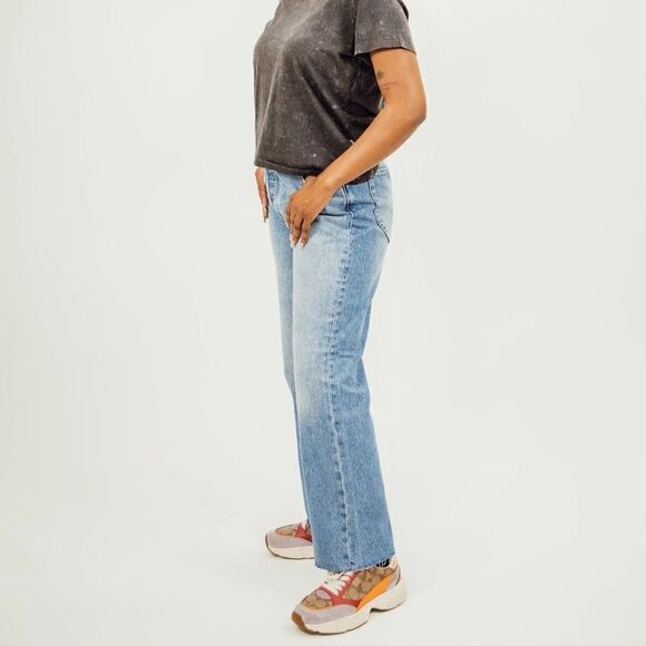 Rollas Classic Flare Crop Chloe Jeans - Vintage Blue - Picture 1 of 10